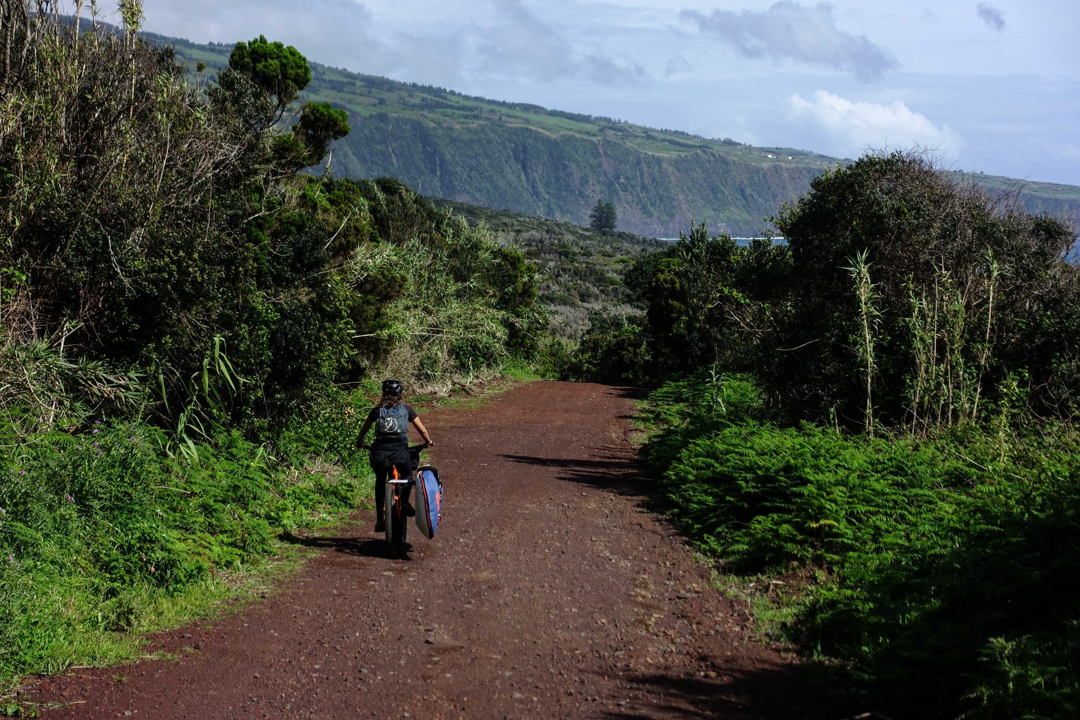 Riding a loaded bike on the coast of Faial da Terra